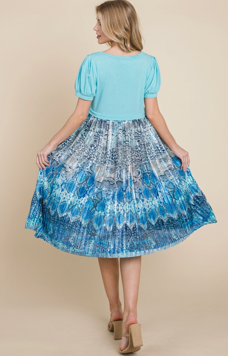Solid Top, Print Skirt Knee Length Dress