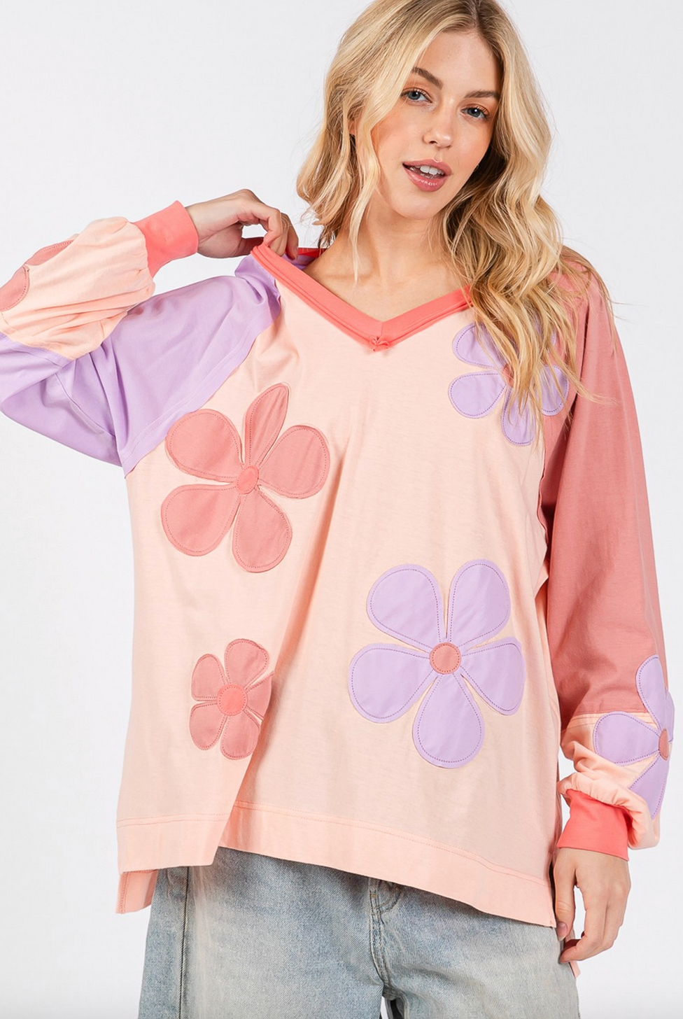 Blush Daisy Applique Long Sleeve Top