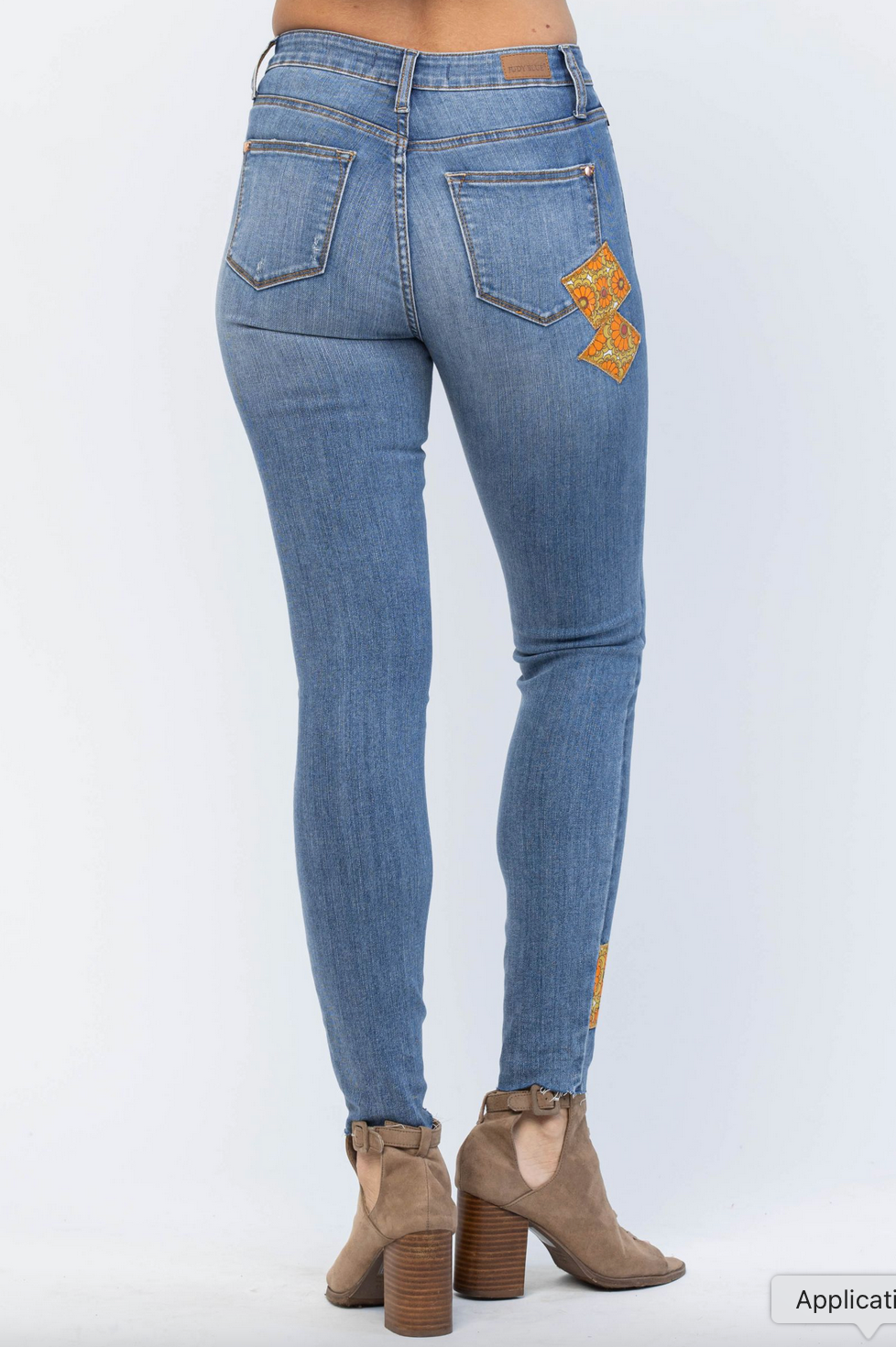 Judy Blue SALE 88507 MR 70s Patch Skinny Jean