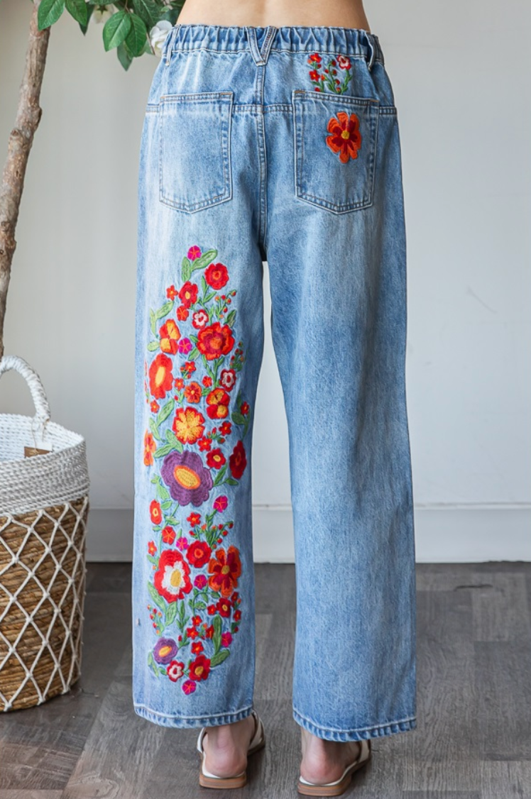 Oli & Hali Red Flower Embroidered Crop Jeans