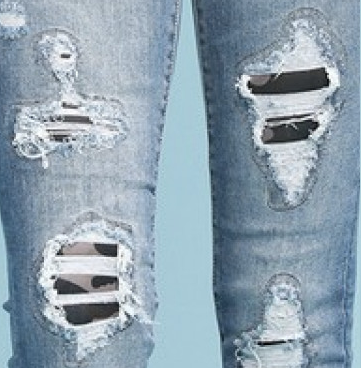Judy Blue Peekaboo Patch Skinny Jean 8268