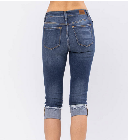 Judy Blue Mid Rise Destroyed Cuff Skinny Capri
