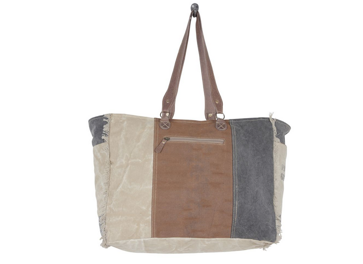 Myra Chimera Weekender